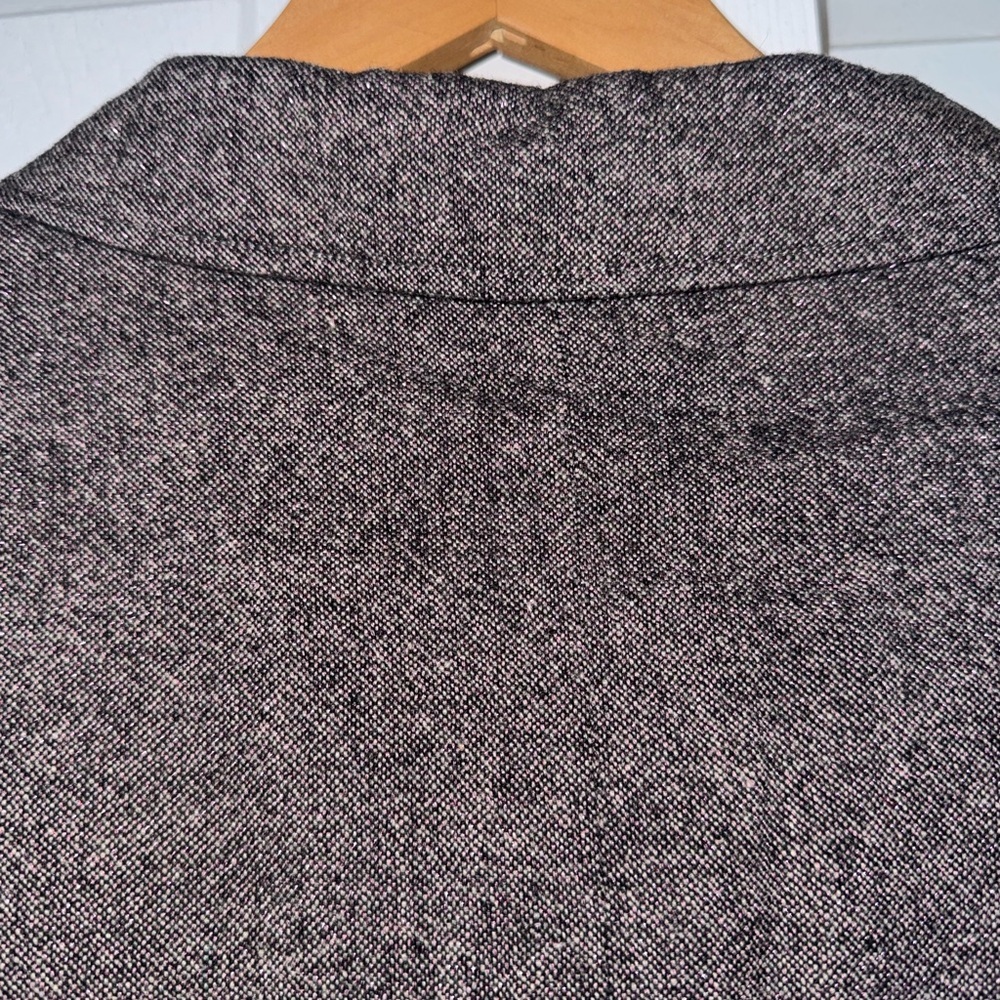 DKNY Cropped Wool Blend Jacket Blazer with Metallic Thread - Picture 7 of 8